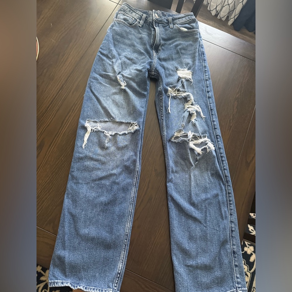 Hollister Women’s Distressed Jeans